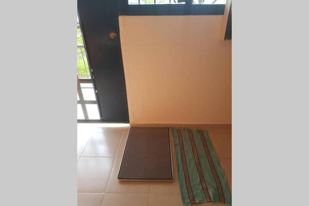 Depto. Maia: A/C, Agua Caliente, Wifi, Tv, Cable. Appartement Palenque Buitenkant foto