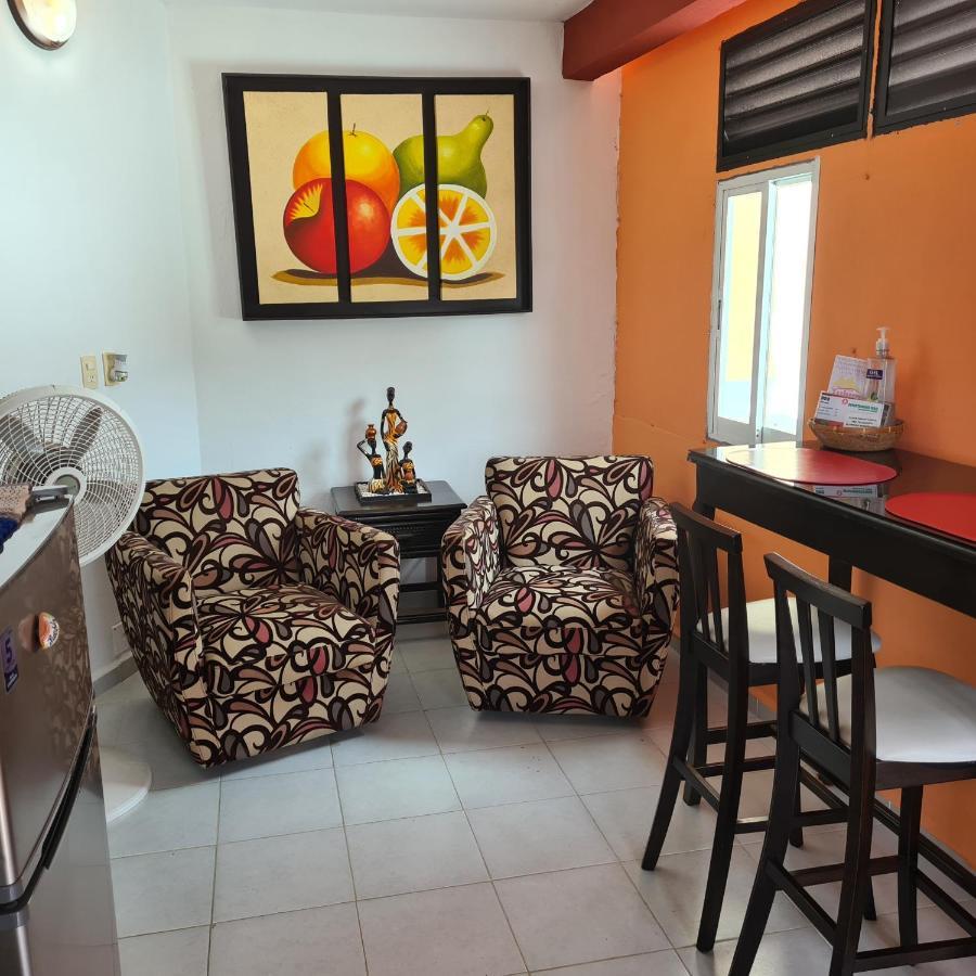 Depto. Maia: A/C, Agua Caliente, Wifi, Tv, Cable. Appartement Palenque Buitenkant foto